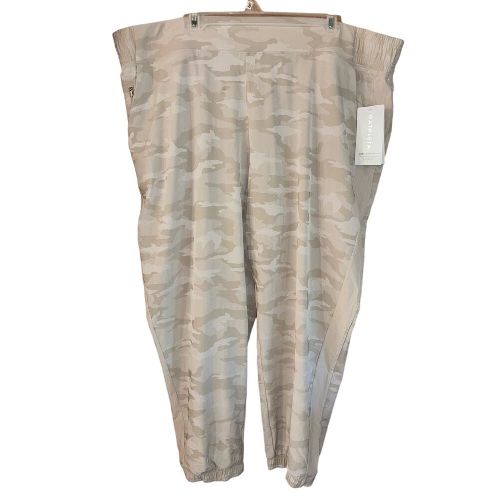 Athleta Brooklyn Camo Joggers women’s plus pants NWT (size 24)